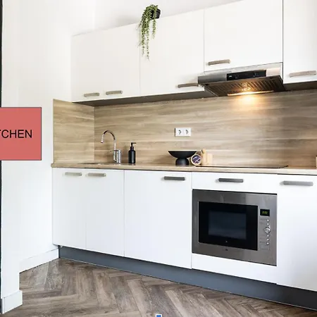 Basic With Social Kitchen And Wifi Access Holiday home *