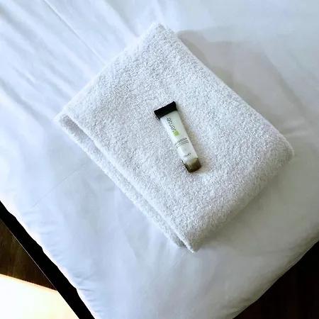 Cozy W Shared Kitchen, Fast Wifi Near Station Σπίτι διακοπών *