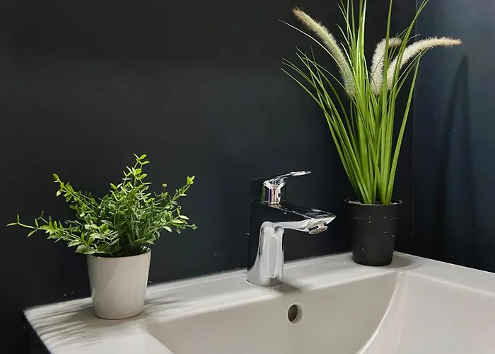 Cozy W Shared Kitchen, Fast Wifi Near Station * Τίλμπουργκ